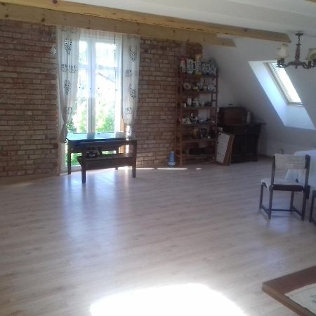 Izdebka W Zaciszu Bed & Breakfast Czarna Dabrowka Eksteriør bilde