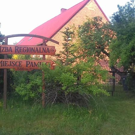 Izdebka W Zaciszu Bed & Breakfast Czarna Dabrowka Eksteriør bilde