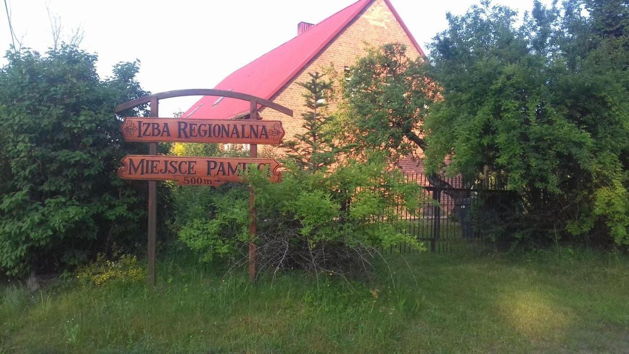 Izdebka W Zaciszu Bed & Breakfast Czarna Dabrowka Eksteriør bilde